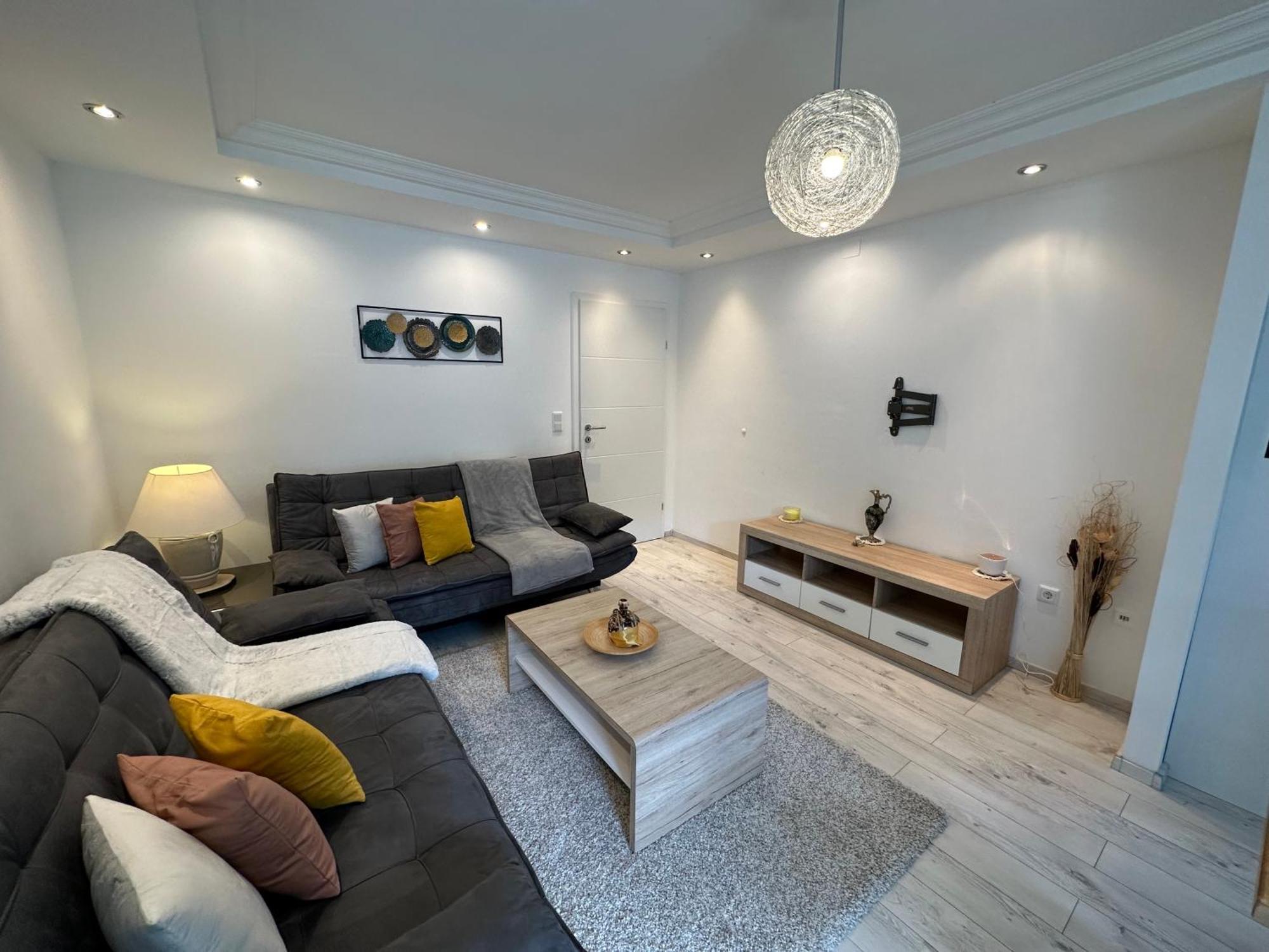 Homestay Stylish Near Train-station Parking Extra Salzburg